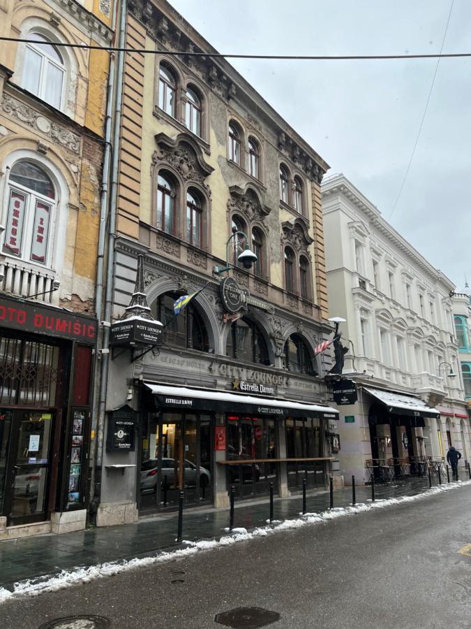 Modern Apartment In The Heart Of The City Center! Sarajevo Eksteriør billede